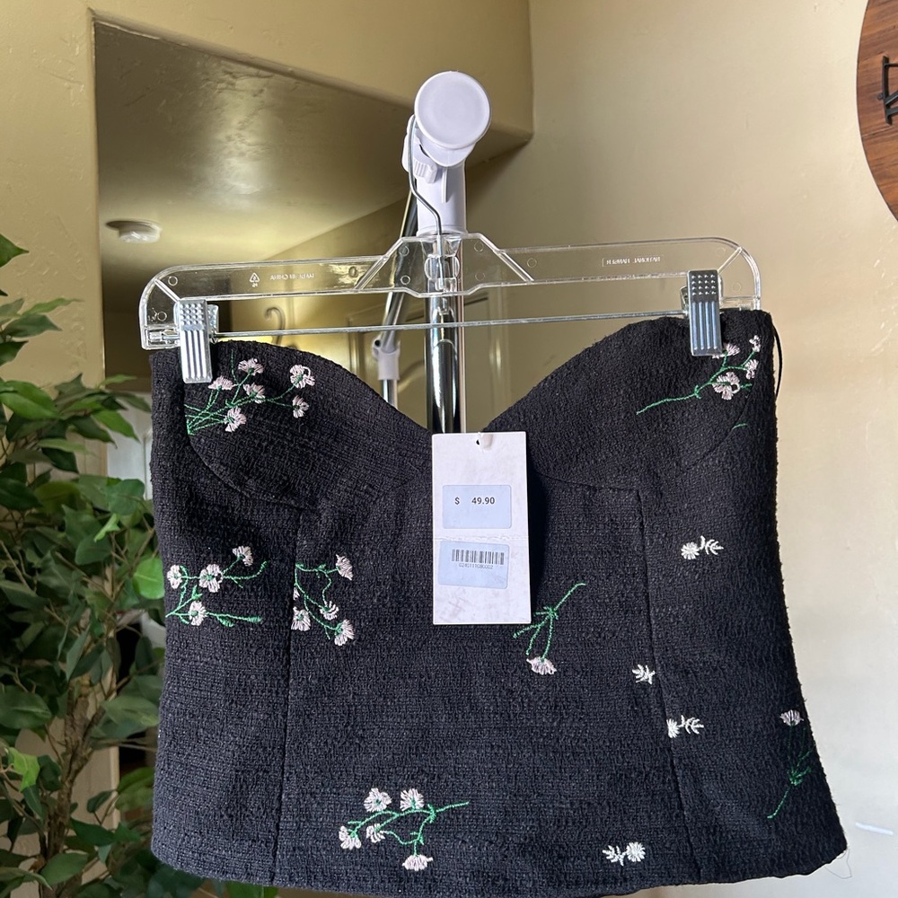 Zara Black Floral Embroidered Blouse